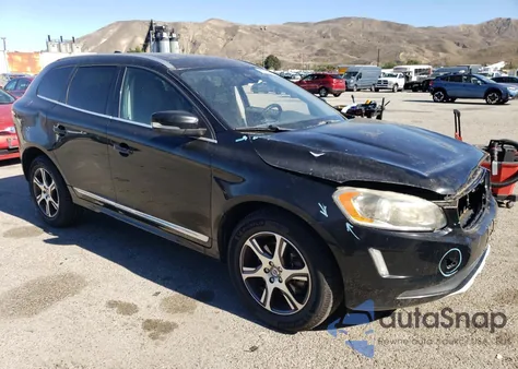 2015 Volvo Xc60 T6 Premier из США, поврежденный, VIN YV449MDK1F2723652